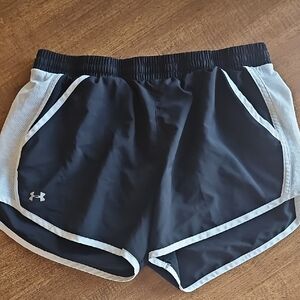 Under Armour Women's Black and White Shorts